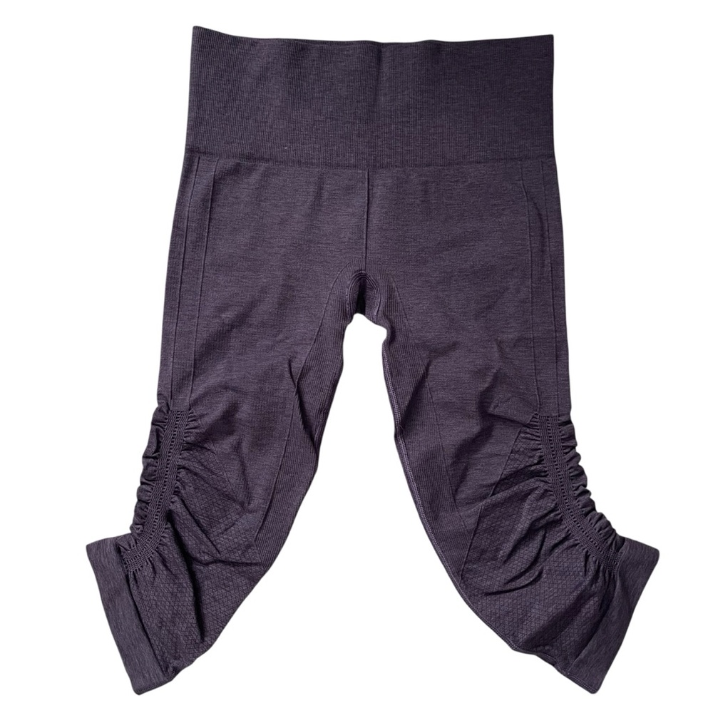 Lululemon Yoga Cropped Ruched Leggings